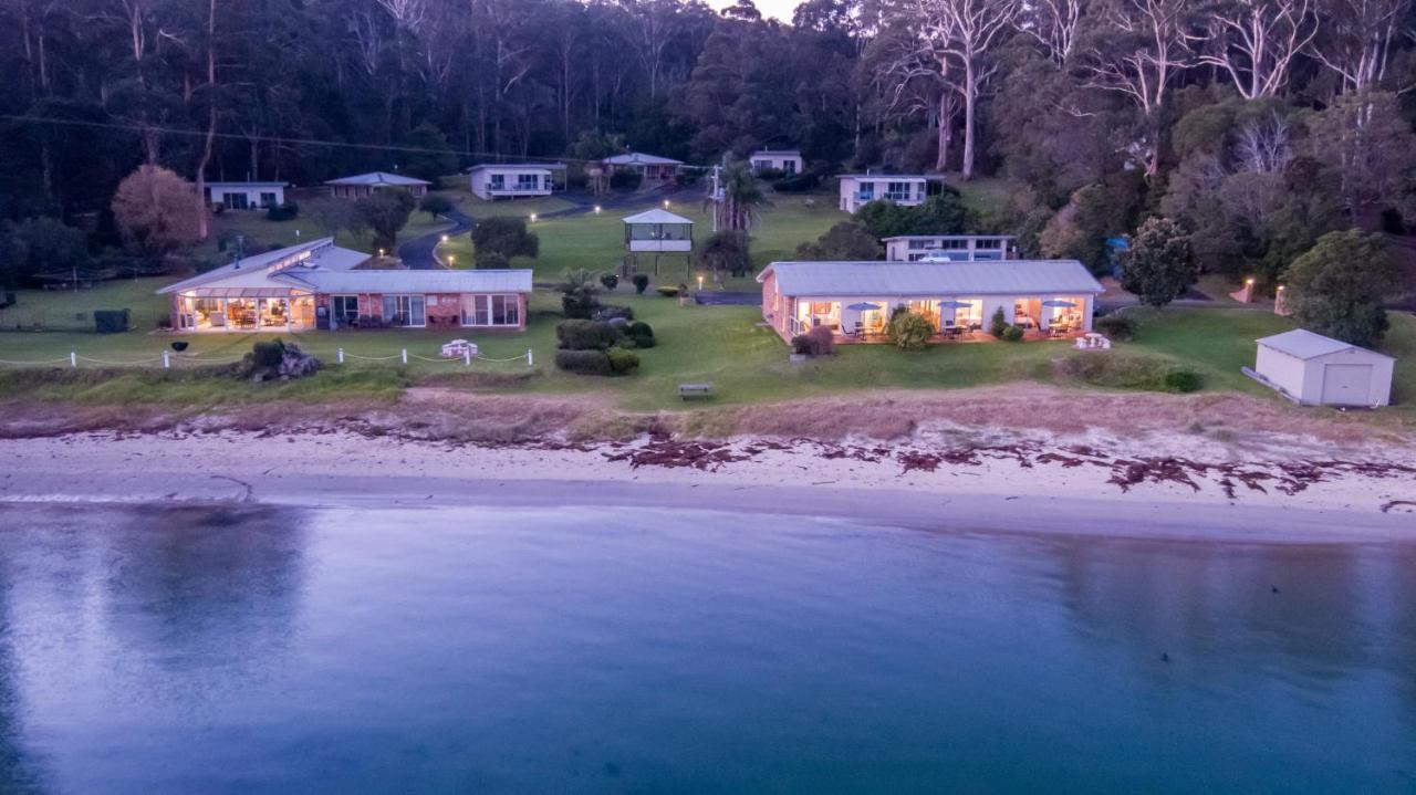 Quarantine Bay Beach Cottages Eden Exteriér fotografie